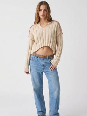 Urban Outfitters BDG Cropped Sweater